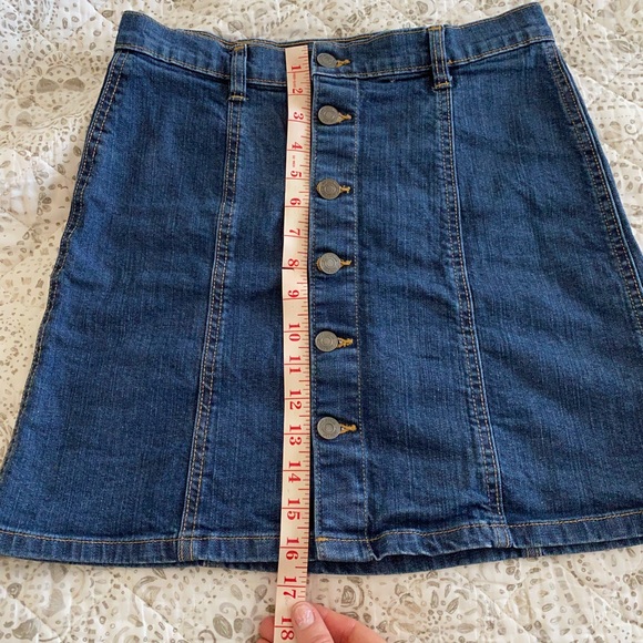 Gap button down skirt Sz 0/25 - Picture 2 of 4
